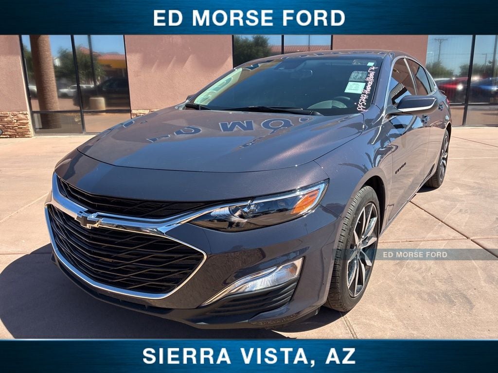 2025 Chevrolet Malibu — side profile view