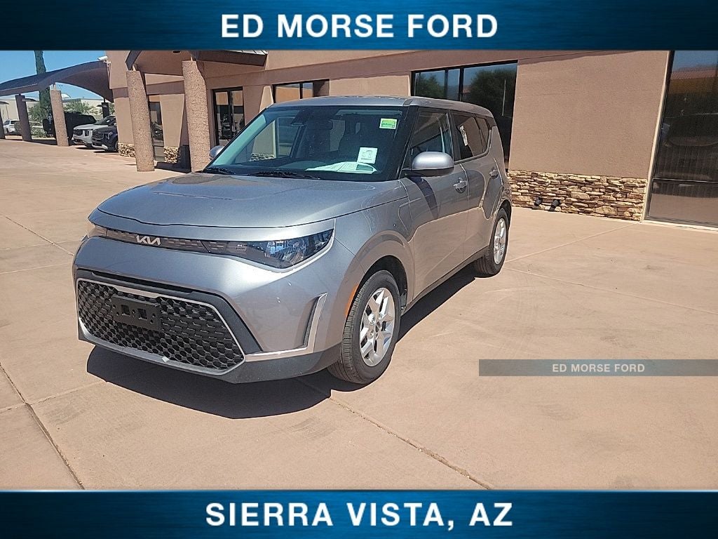 2025 Kia Soul — side profile view